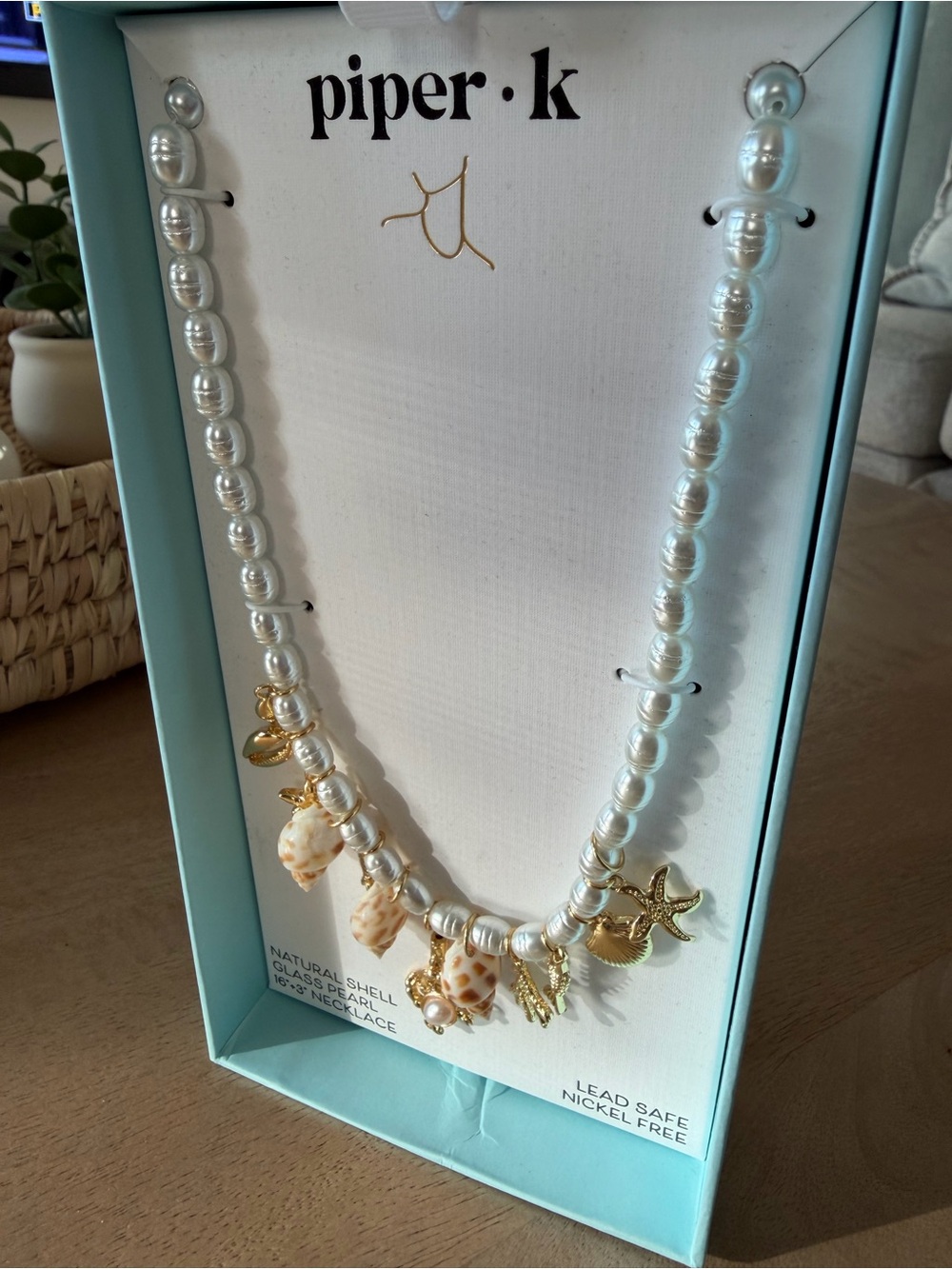 Piper·k Pearl Shell Charm Necklace in White and Gold - Picture 5 of 13